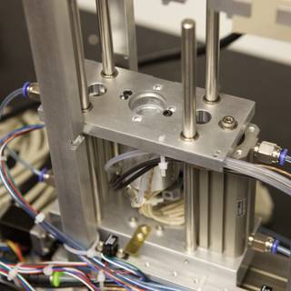 Wired Machine for Micro Bio Chip