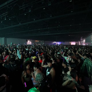 Massive EDM Crowd Surges at Wobbleland 2026