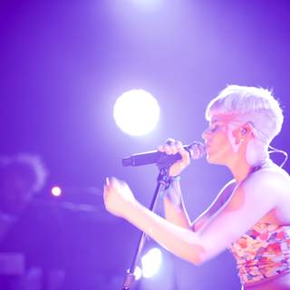 Pink Shines at Vancouver Music Fest