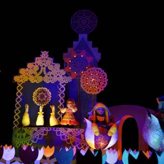 Mesmerizing Magic at Disneyland's Aladdin's Lamp Parade
