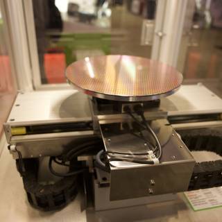 Futuristic Disk Machine at Robobusiness Expo 2023
