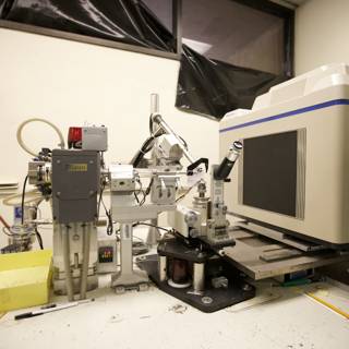 Biotech Lab Machine