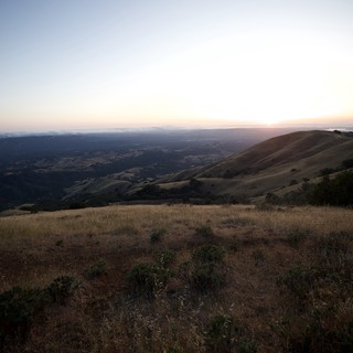 Golden Hour Descent Over Bay Area Valley