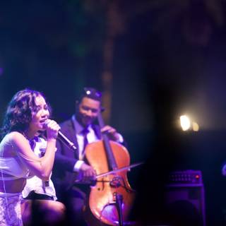 Jhené Aiko Rocks Coachella with Violin Performance