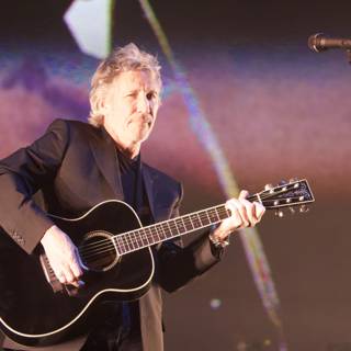Roger Waters Rocks the Stage with his Strums