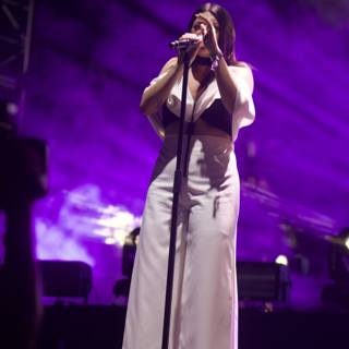 Spotlight on Her: A Solo Performance at Coachella