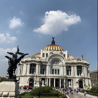 A Majestic Dome among the Mexican Metropolis