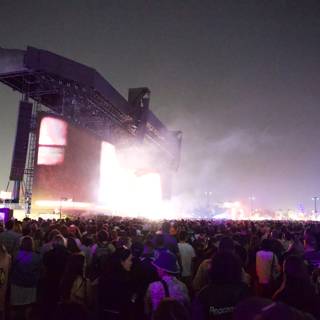 Electrifying Nights at Coachella 2024: A Stage in the Spotlight