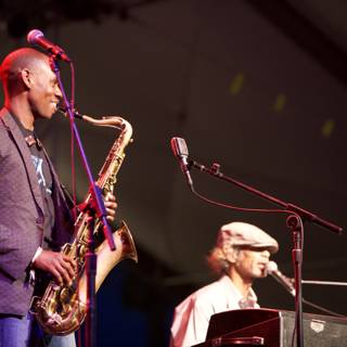 Soulful Saxophone Duo Takes the Stage at Coachella