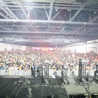 Massive Indoor Festival Crowd at Wobbleland 2026