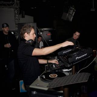 DJ Mixer Grooves