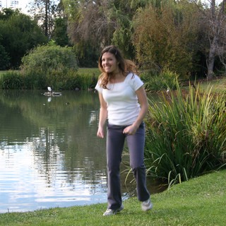 casual-snapshot-environmental-portrait