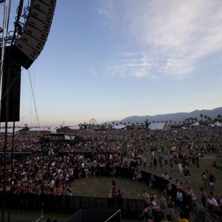 Coachella 2011 Crowd