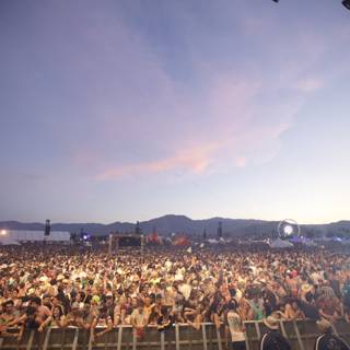 2013 Coachella Weekend 1 Concert Crowd