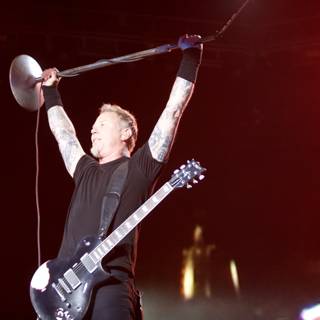 James Hetfield Shreds the Stage with his Guitar