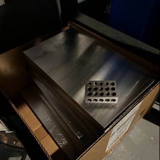 Aluminum Sheets in a Sturdy Box