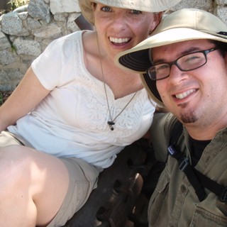 candid-travel-portrait-selfie