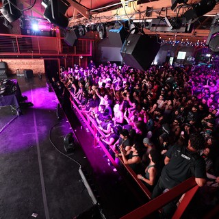 Packed Crowd Surges at Wobbleland 2026 Festival