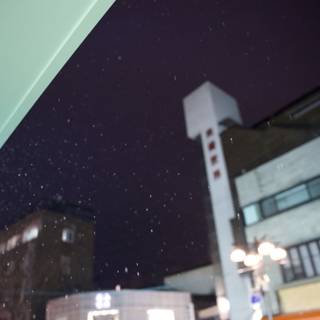 Starry Night over Seoul: A Cosmopolitan Freeze