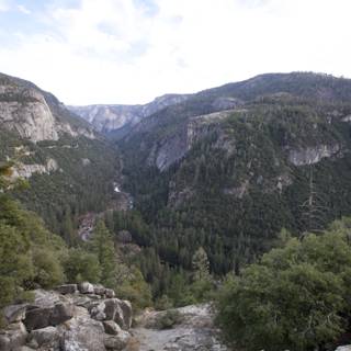 Yosemite Valley's Unveiling Naturality