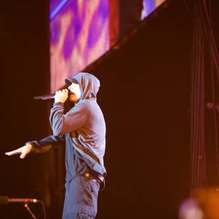 Eminem electrifies the O2 Arena