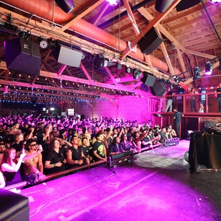 DJ Ignites Crowd at Wobbleland 2026 Festival