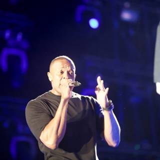 Dr. Dre's Electrifying Solo Performance
