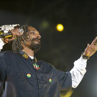 Snoop Dogg Lights Up the Stage at the 2012 Grammy Awards