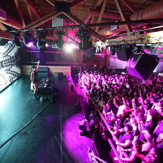 Packed Dance Floor Erupts at Wobbleland 2026