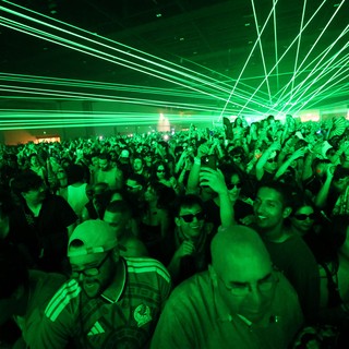 Green Laser Light Show Electrifies Wobbleland 2026 Crowd