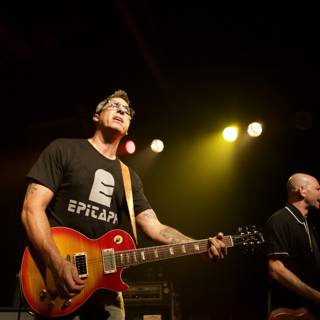 Bad Religion brings down the house