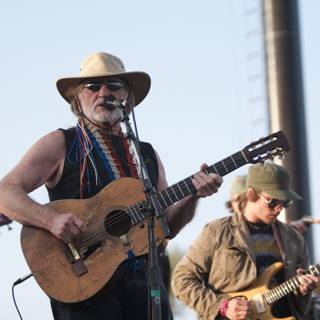 Willie Nelson Rocking Out at Coachella