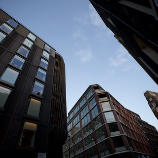 dramatic, urban, contemporary