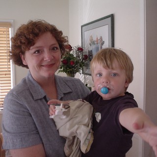candid-family-snapshot-portrait