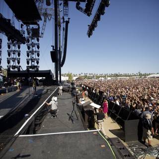 Crowd Goes Wild at Coachella 2012