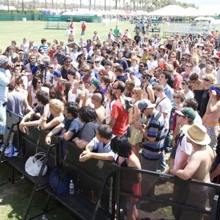 Coachella 2008 Crowd Takes Over the Land