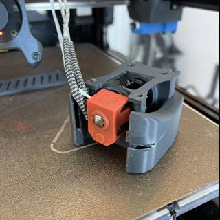 3D Printer with Metal Clamp