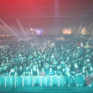 Massive Crowd Surges at Wobbleland 2026 Festival