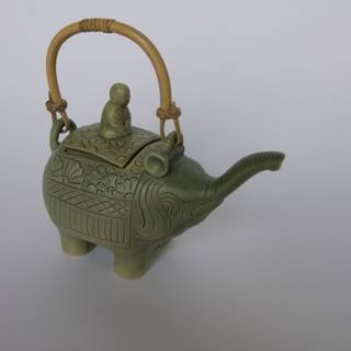 Aesthetic Pottery Teapot with Bamboo Handle