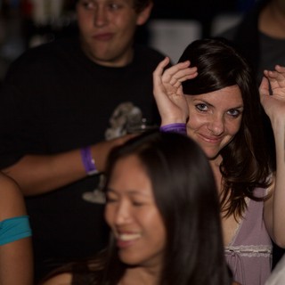 candid-nightlife-photography