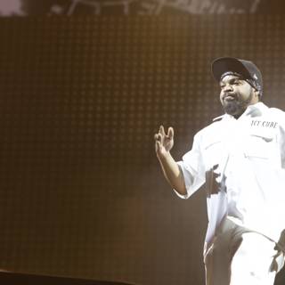 Ice Cube's Solo Performance