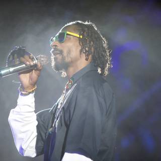 Snoop Dogg's Electrifying Solo Performance