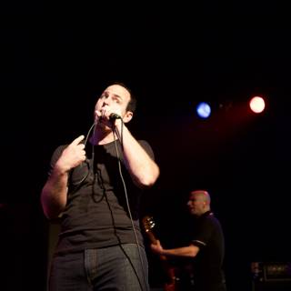 Brett Gurewitz performs at the 2007 Bad Religion Glasshouse concert