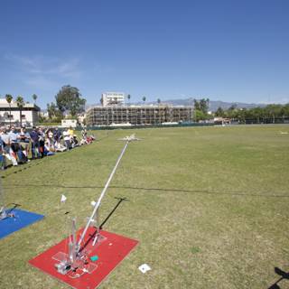 Caltech Engineers Gather to Watch Kite Display