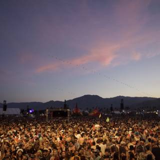 Coachella Crowd Rocks Out at Weekend 1