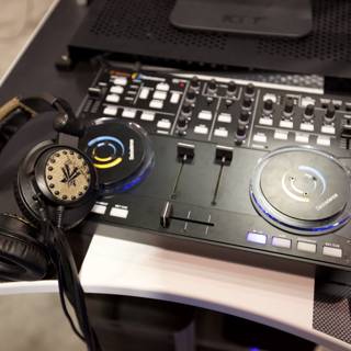NAMM 2009: The Ultimate DJ Setup