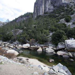 Majesty of Yosemite: The Rocky Guardian