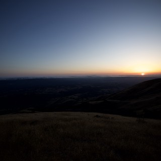 Golden Hour Fades Over Bay Area Valleys