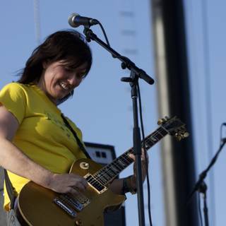 Kim Deal Rocks the Stage With Her Electric Guitar at Coachella 2008