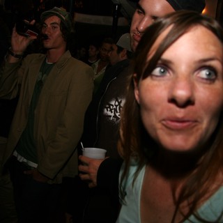 candid-party-photography-street-portrait
